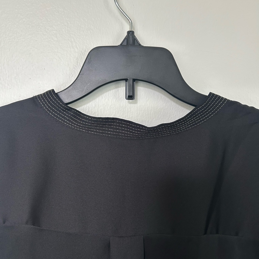 Ann Taylor Black Sleeveless Blouse - Picture 4 of 5